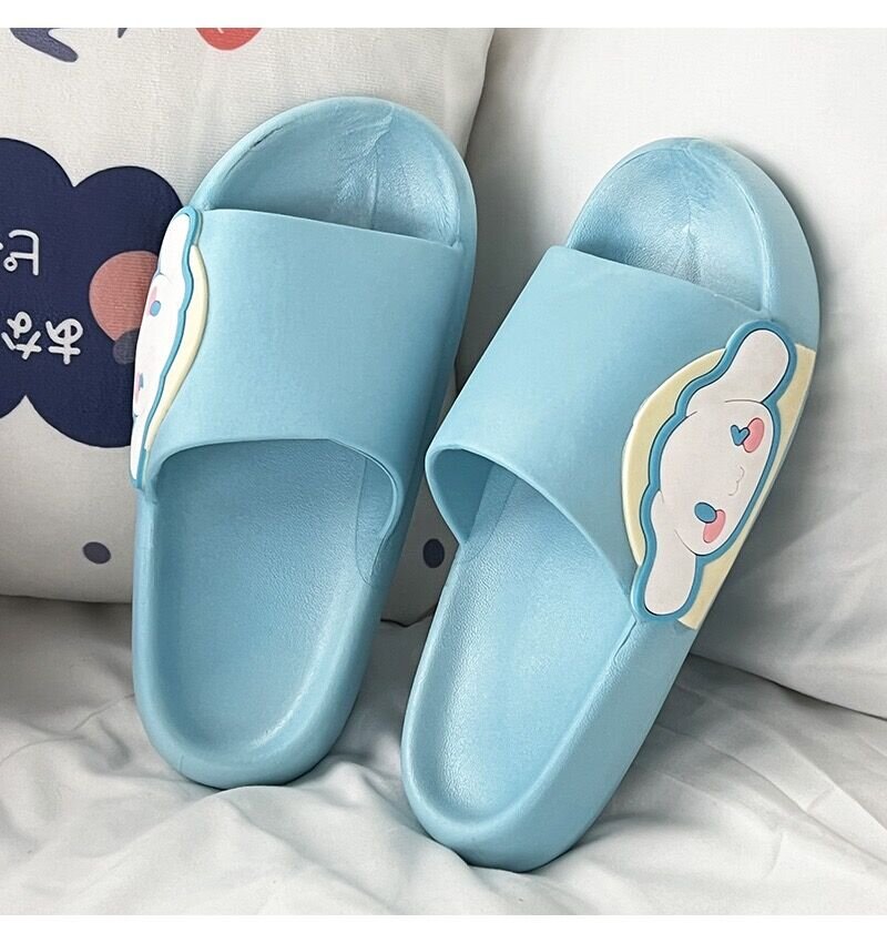 Blå Cinnamoroll-tofflor