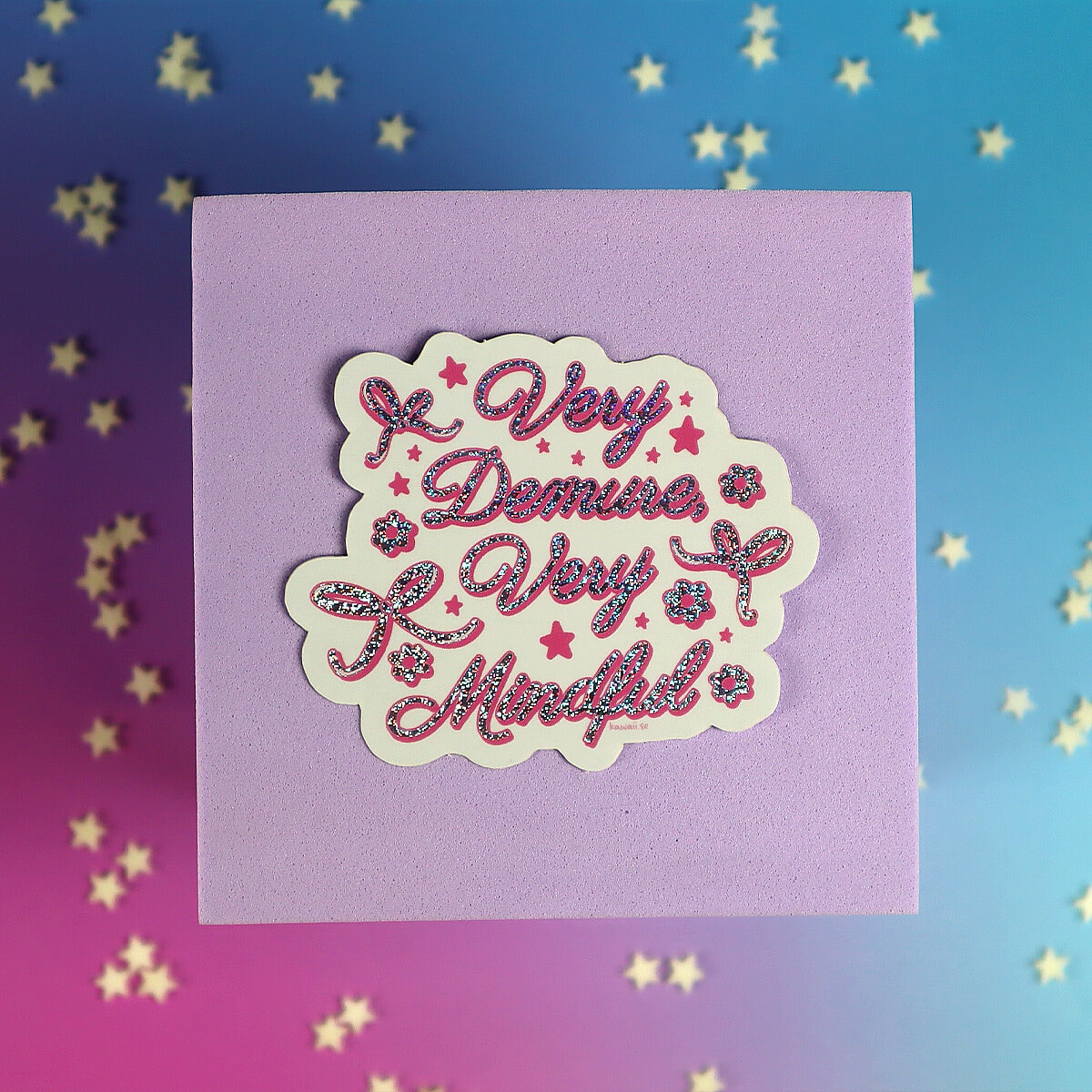 Stor sticker - Very demure