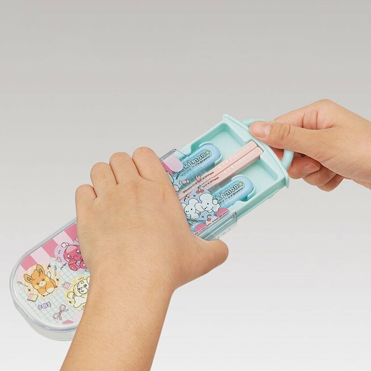 Bestickset med fodral - Pokémon Pikachu