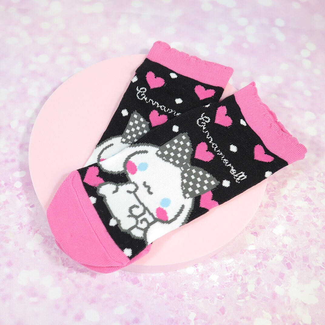 Svart-rosa Cinnamoroll-strumpor med hjärtan