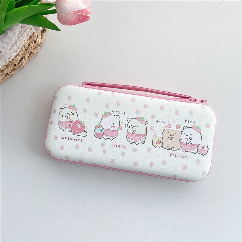Switch-väska Sumikko Gurashi strawberries
