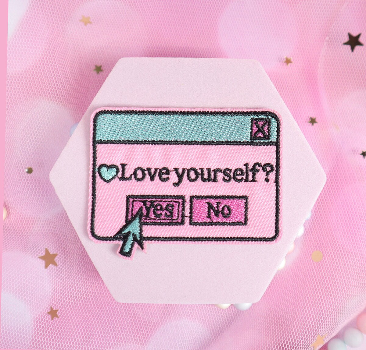Tygmärke - Love yourself?