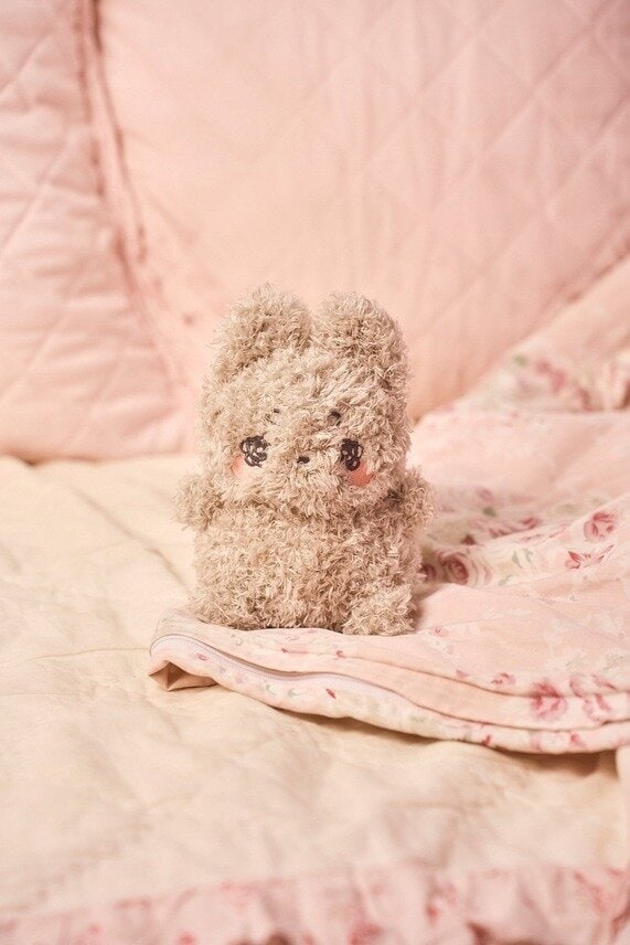 Ecie plushie