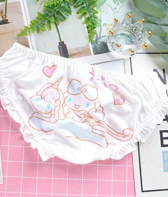 Vita trosor - Cinnamoroll med enhörning