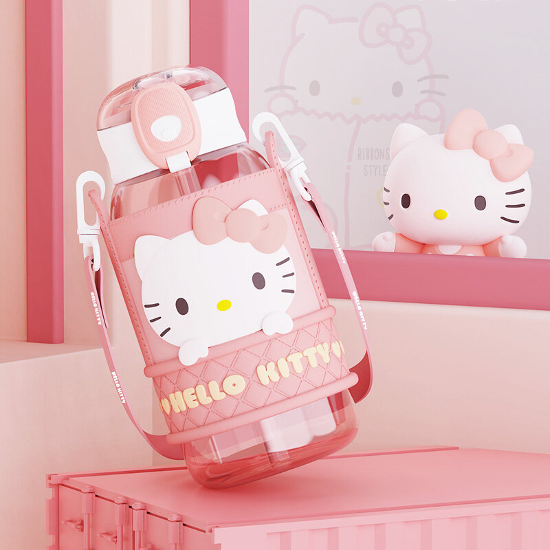 Hello Kitty vattenflaska med bärrem 720ml