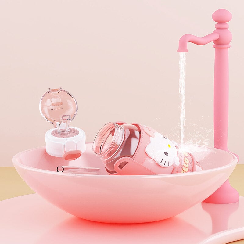 Hello Kitty vattenflaska med bärrem 720ml