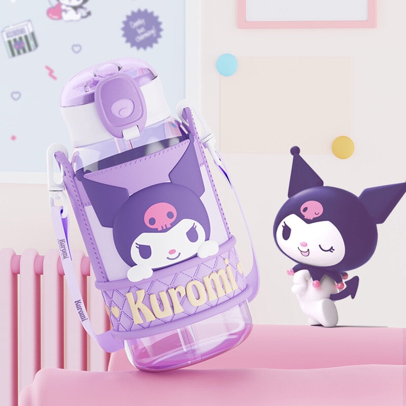 Kuromi vattenflaska med bärrem 720ml