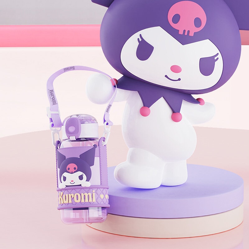 Kuromi vattenflaska med bärrem 720ml