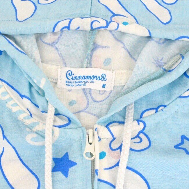Hoodie Cinnamoroll, ljusblå