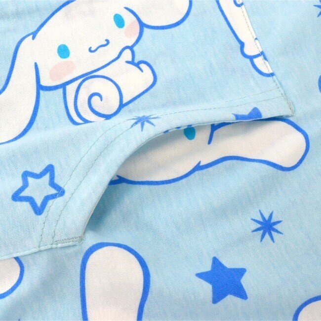 Hoodie Cinnamoroll, ljusblå
