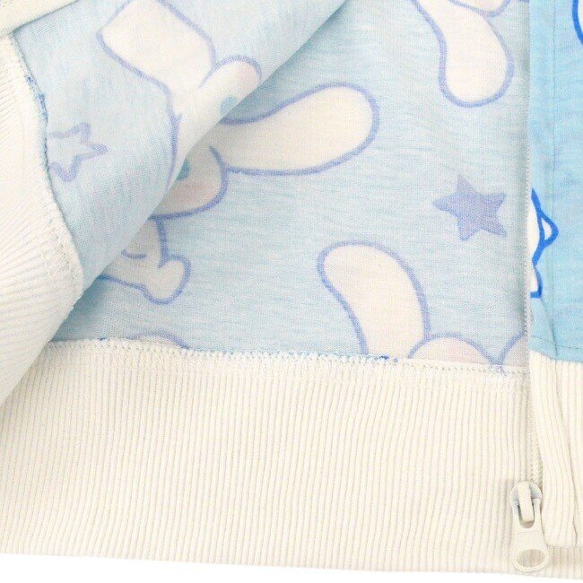Hoodie Cinnamoroll, ljusblå